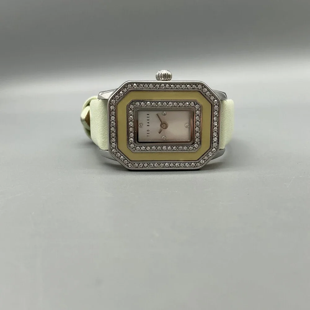 Ted Baker Womens Watch 24mm Silver Tone Crystals Green Leather New Battery